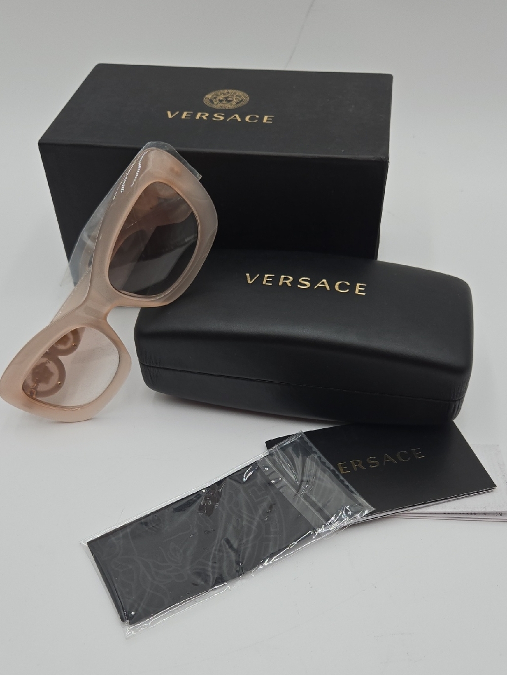 #218 NWT - Versace VE4328-521313 Sunglasses Opal Powder